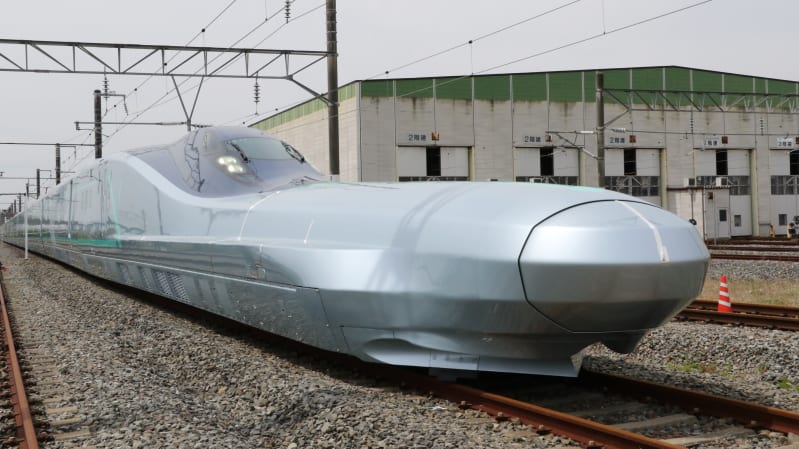 http   cdn.cnn .com cnnnext dam assets 190510120703 japan bullet train test 1 - قطار گلوله ای bullet train ژاپنی ها سریعترین قطار دنیا