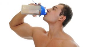 Drinking Milk After Workout 1 310x165 - خوراکی و معجون‌های انرژی‌زای طبیعی برای قبل از تمرین