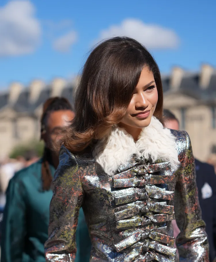 رنگ موی قهوه‌ای شاه‌بلوطی